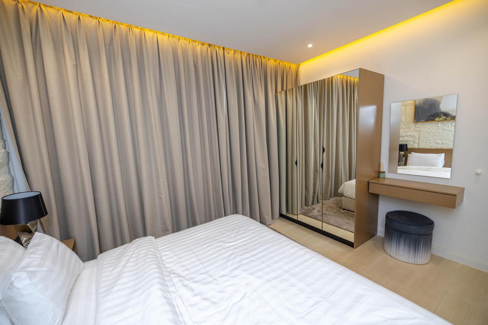 Luxury - Narjis Riyadh